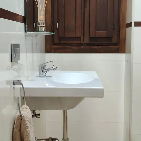 Porvernir 10 Apartman